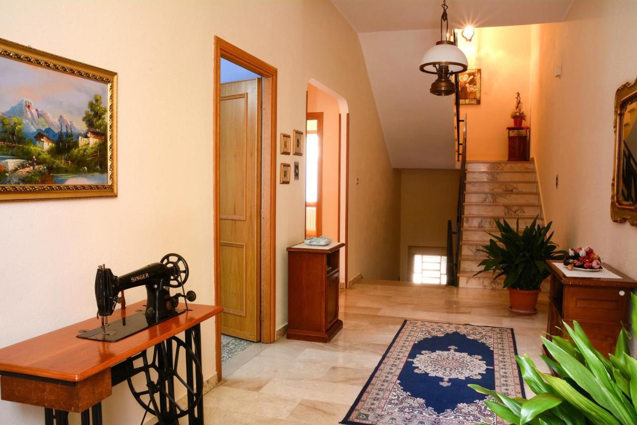 B&B La Genziana Fonni Εξωτερικό φωτογραφία